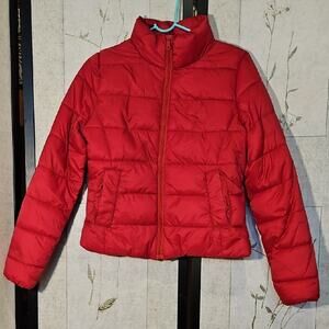 Vibrant Red Quilted Puffer Jacket with High Collar and Fitted Silhouette